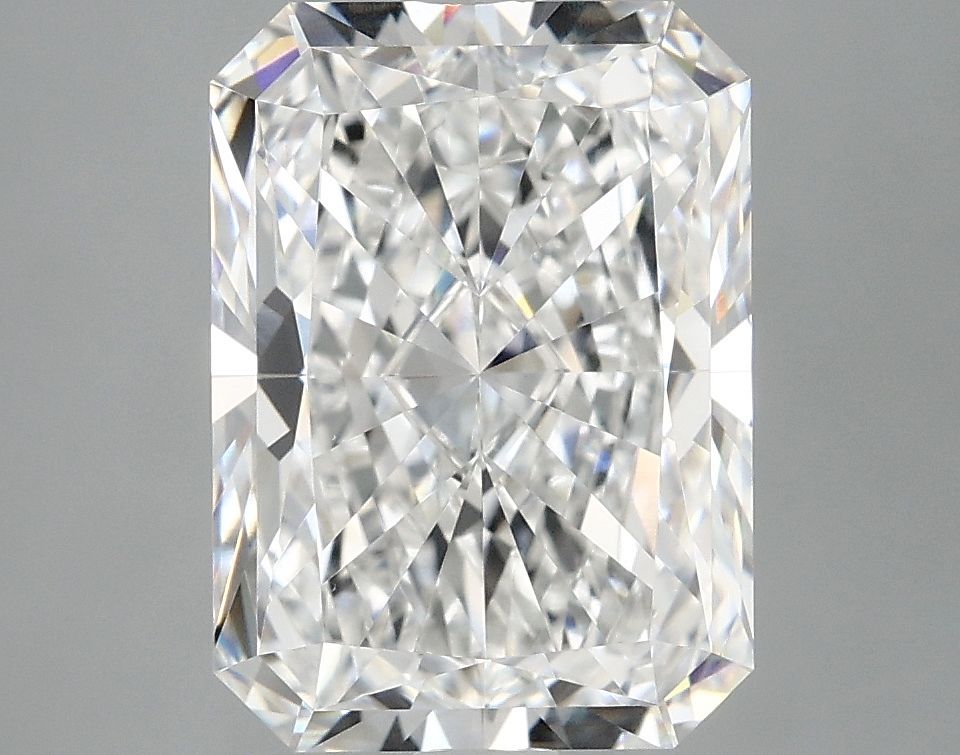 4.19 ct. radiant Lab Grown Diamond front image