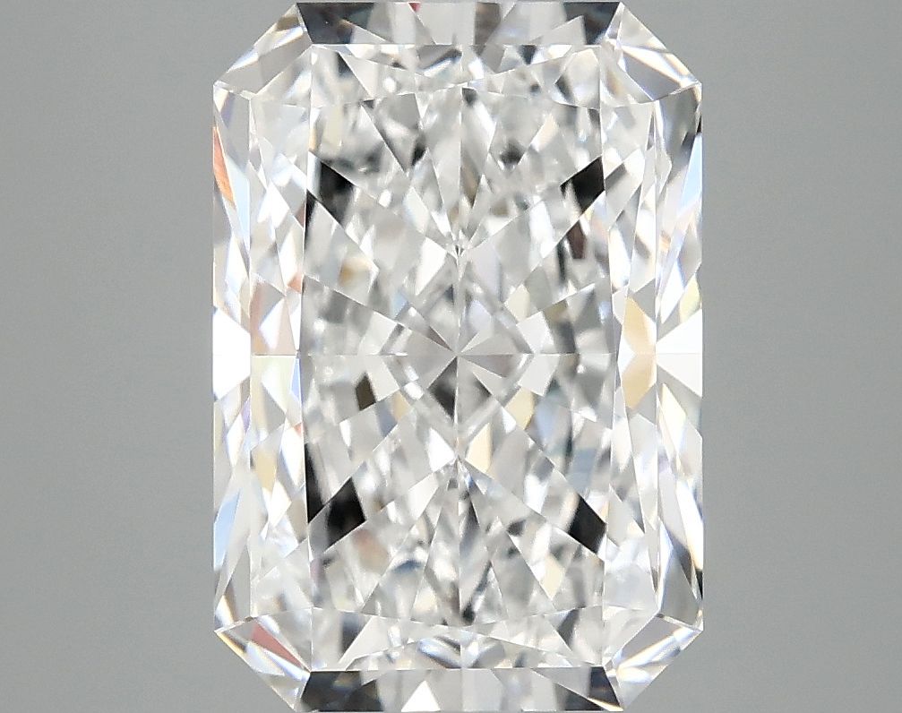 3.99 ct. radiant Lab Grown Diamond front image