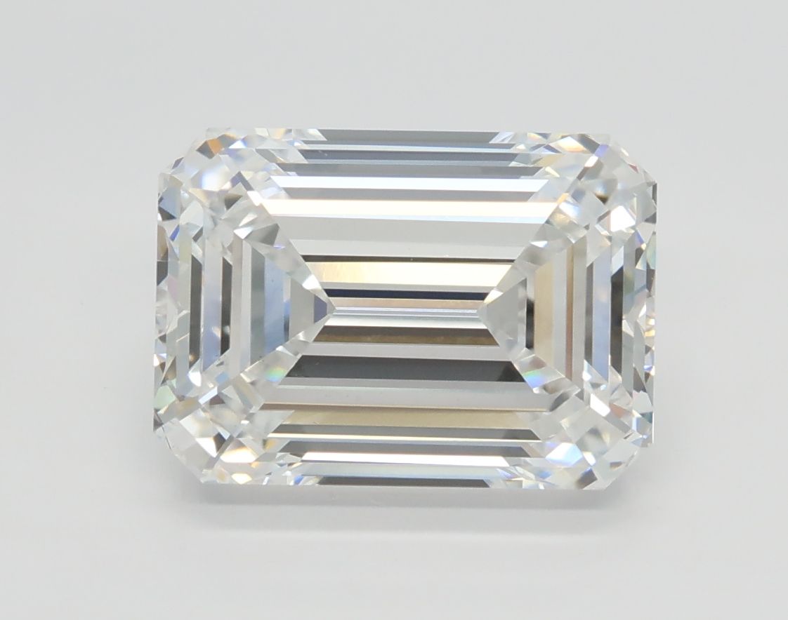 0.82 ct. emerald Lab Grown Diamond front image