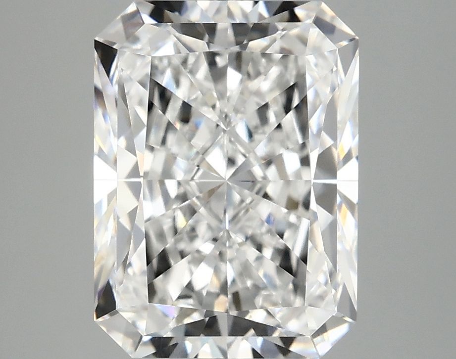 4.04 ct. radiant Lab Grown Diamond front image