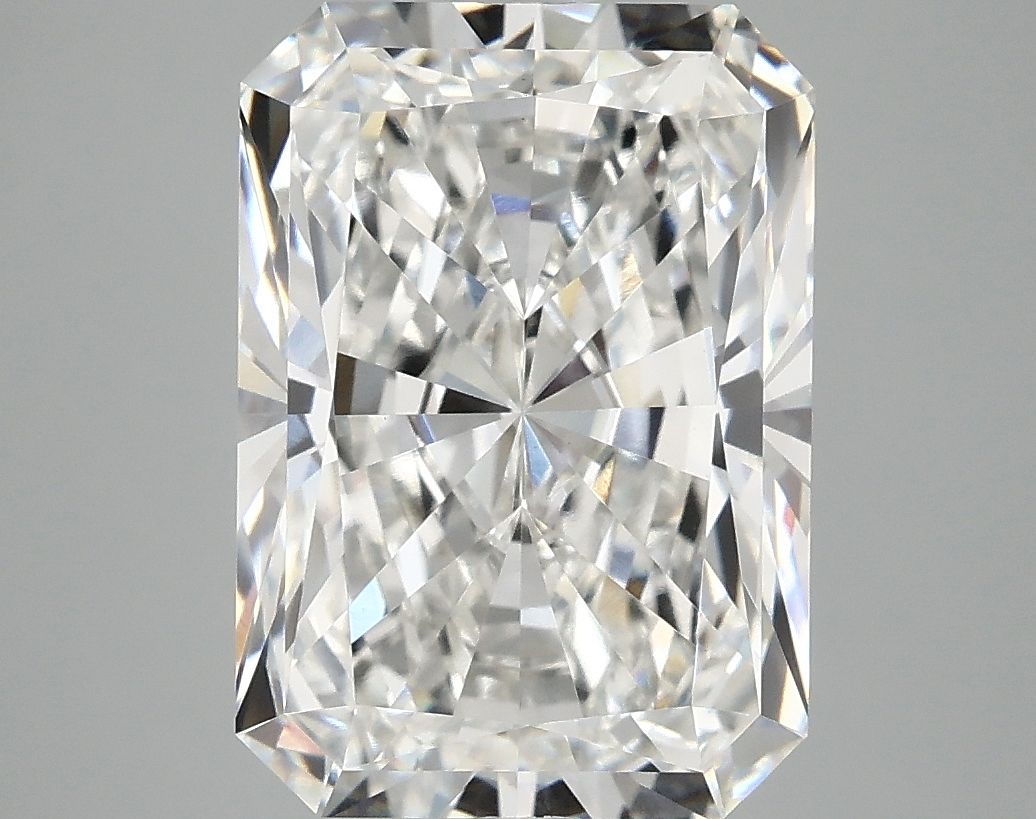 5.09 ct. radiant Lab Grown Diamond front image