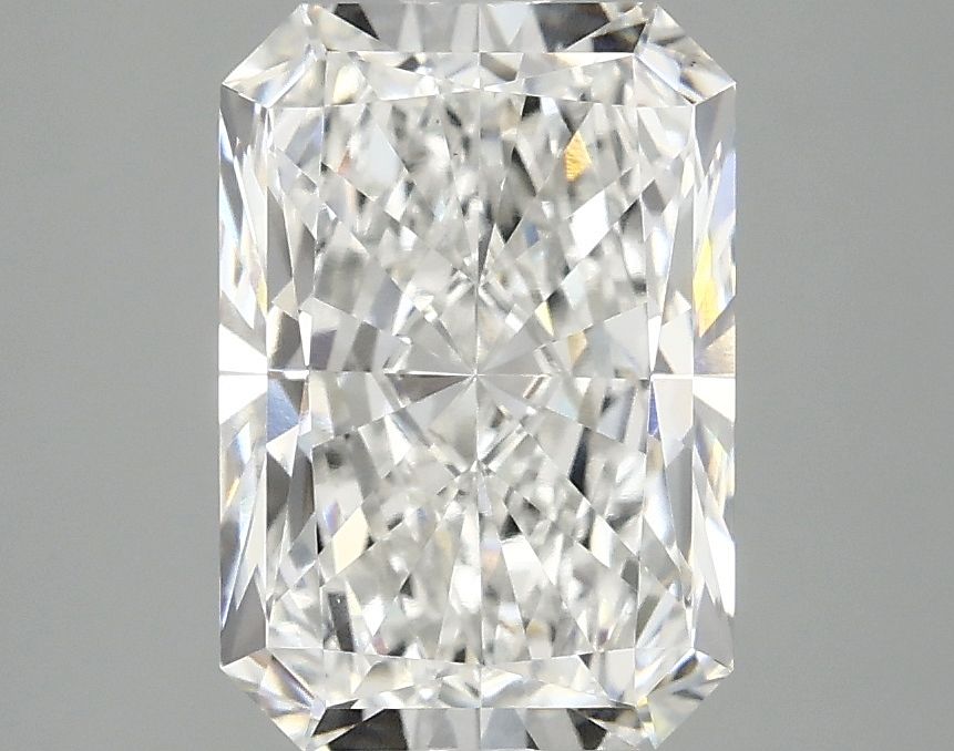 2.58 ct. radiant Lab Grown Diamond front image