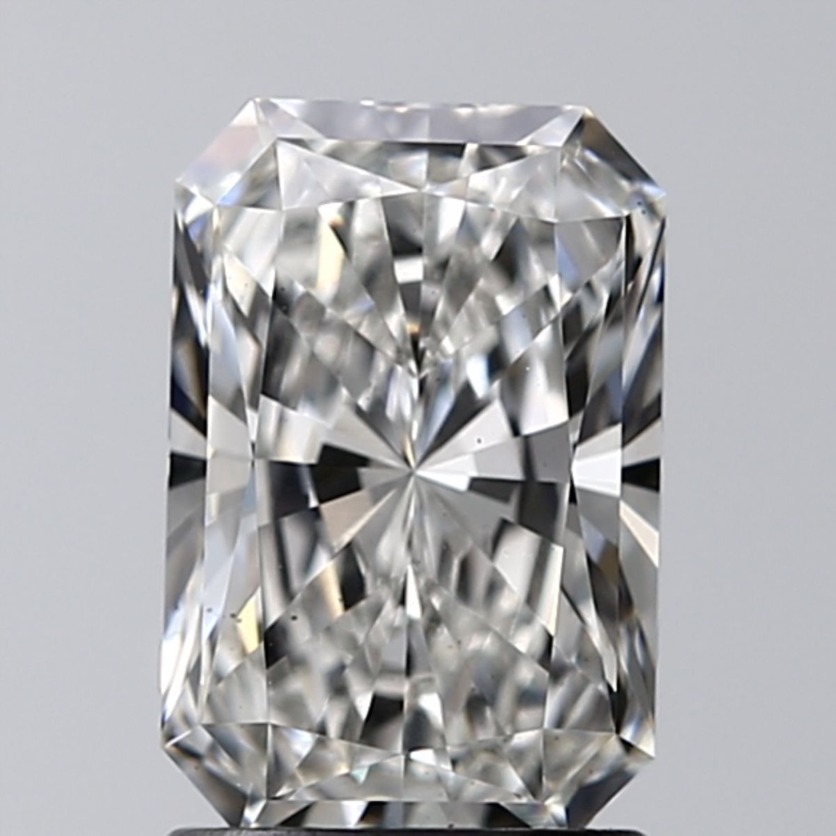 1.51 ct. radiant Lab Grown Diamond front image