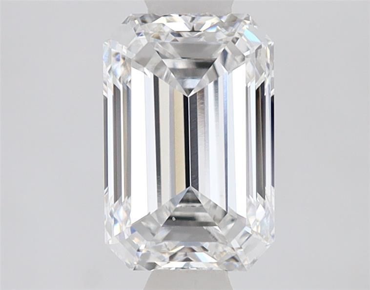 1.54 ct. emerald Lab Grown Diamond front image