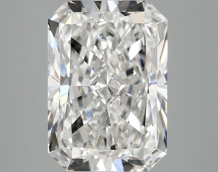 3.08 ct. radiant Lab Grown Diamond front image