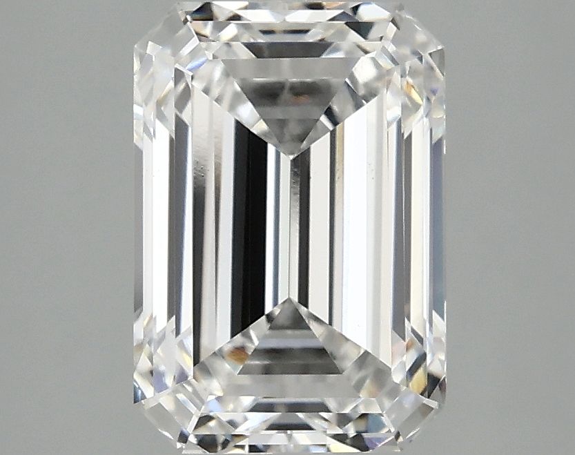 3.02 ct. emerald Lab Grown Diamond front image