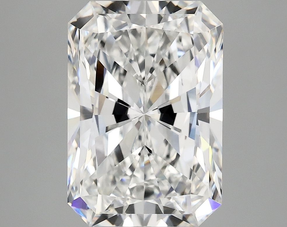 3.94 ct. radiant Lab Grown Diamond front image
