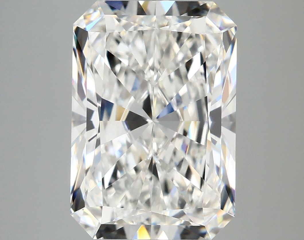 5.10 ct. radiant Lab Grown Diamond front image