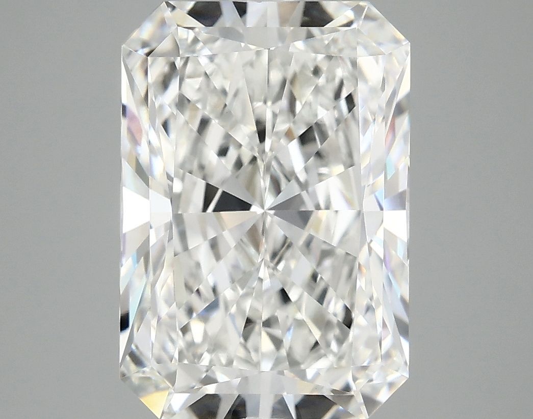 5.09 ct. radiant Lab Grown Diamond front image