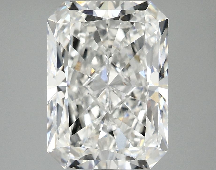 3.08 ct. radiant Lab Grown Diamond front image