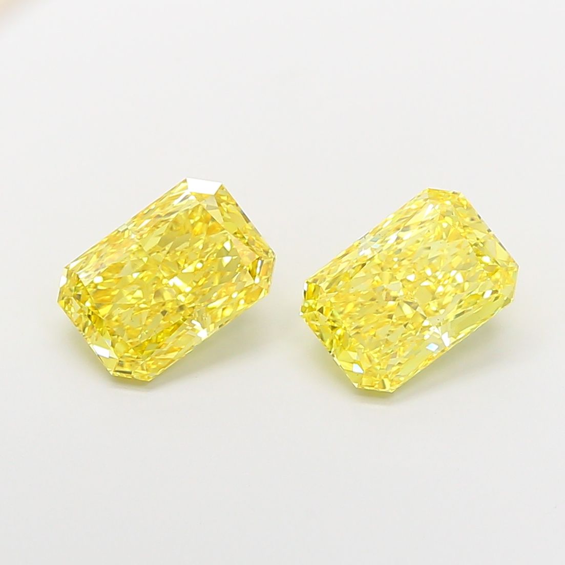2.37 ct. radiant Lab Grown Diamond front image