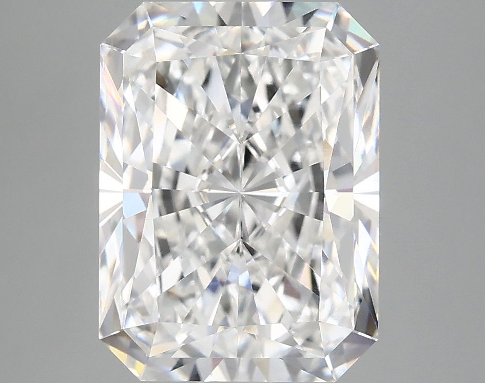 4.19 ct. radiant Lab Grown Diamond front image