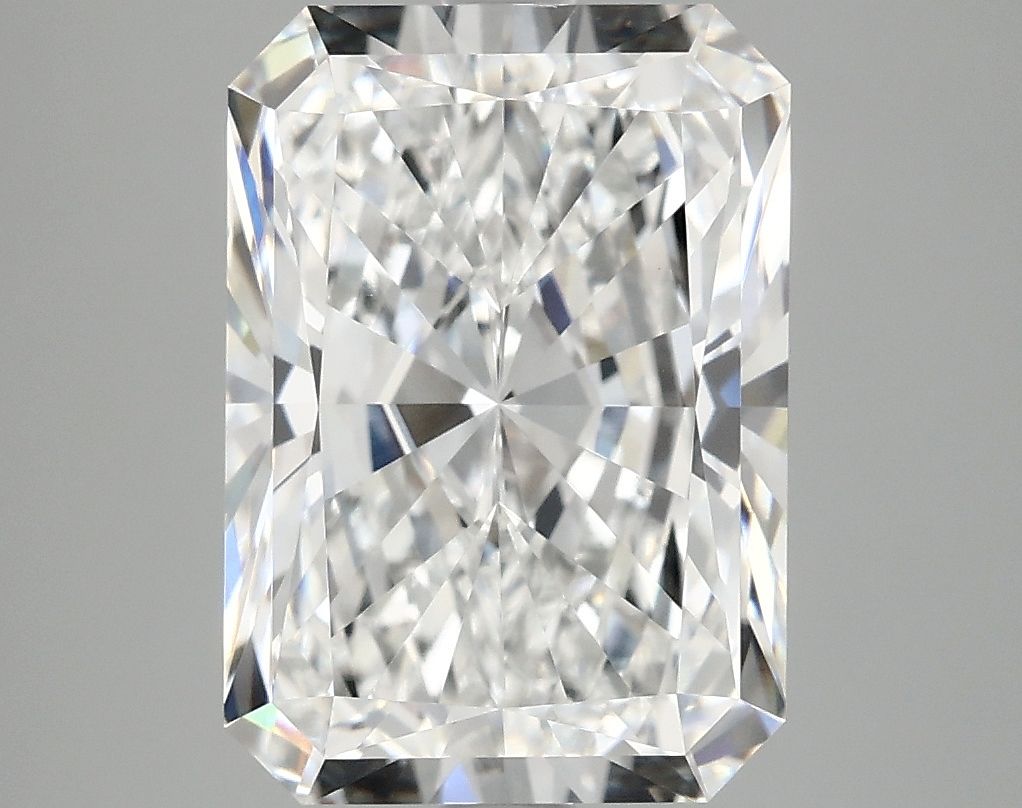 4.19 ct. radiant Lab Grown Diamond front image