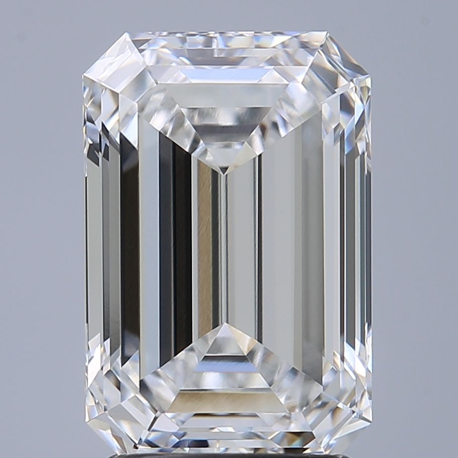 2.58 ct. emerald Lab Grown Diamond front image