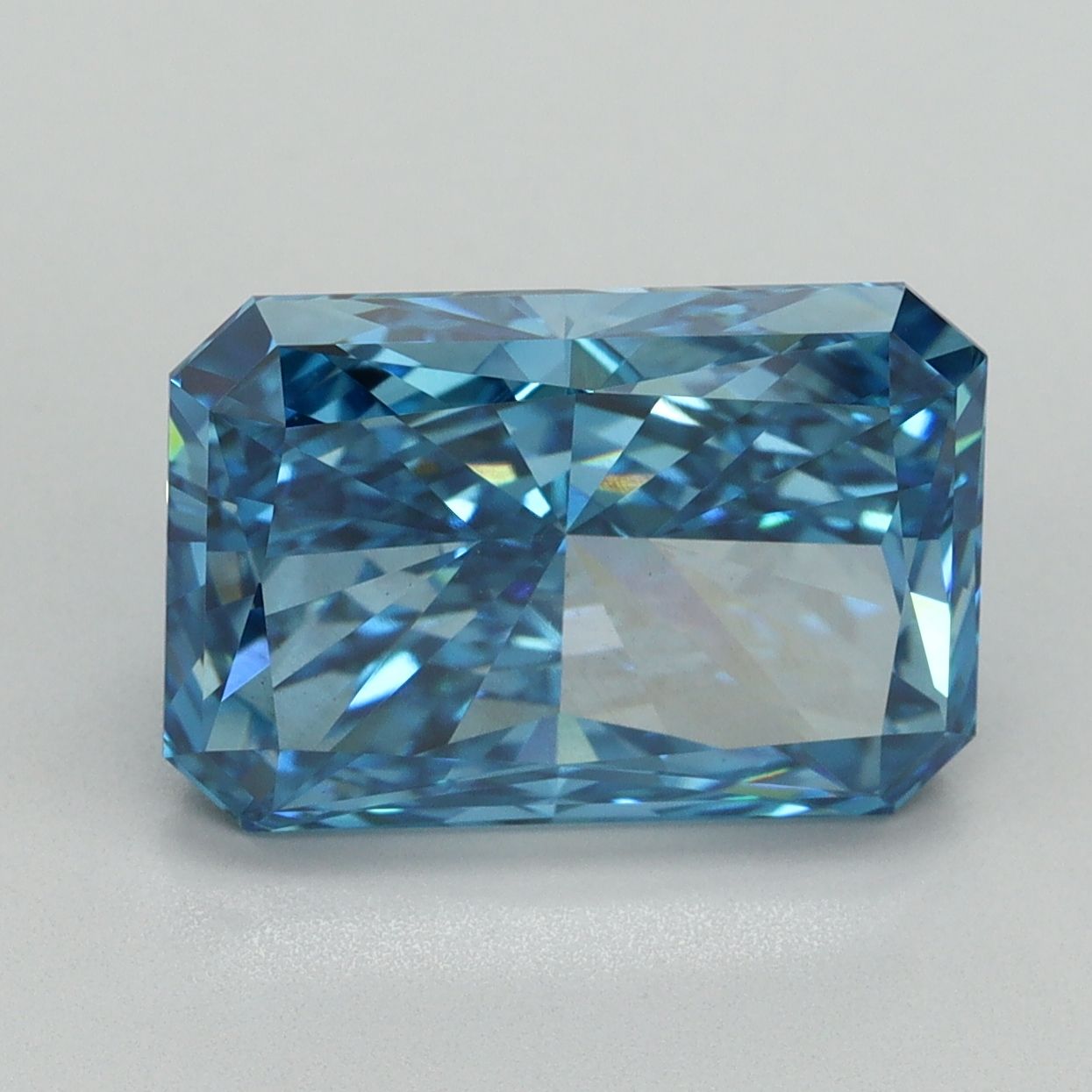 5.07 ct. radiant Lab Grown Diamond front image