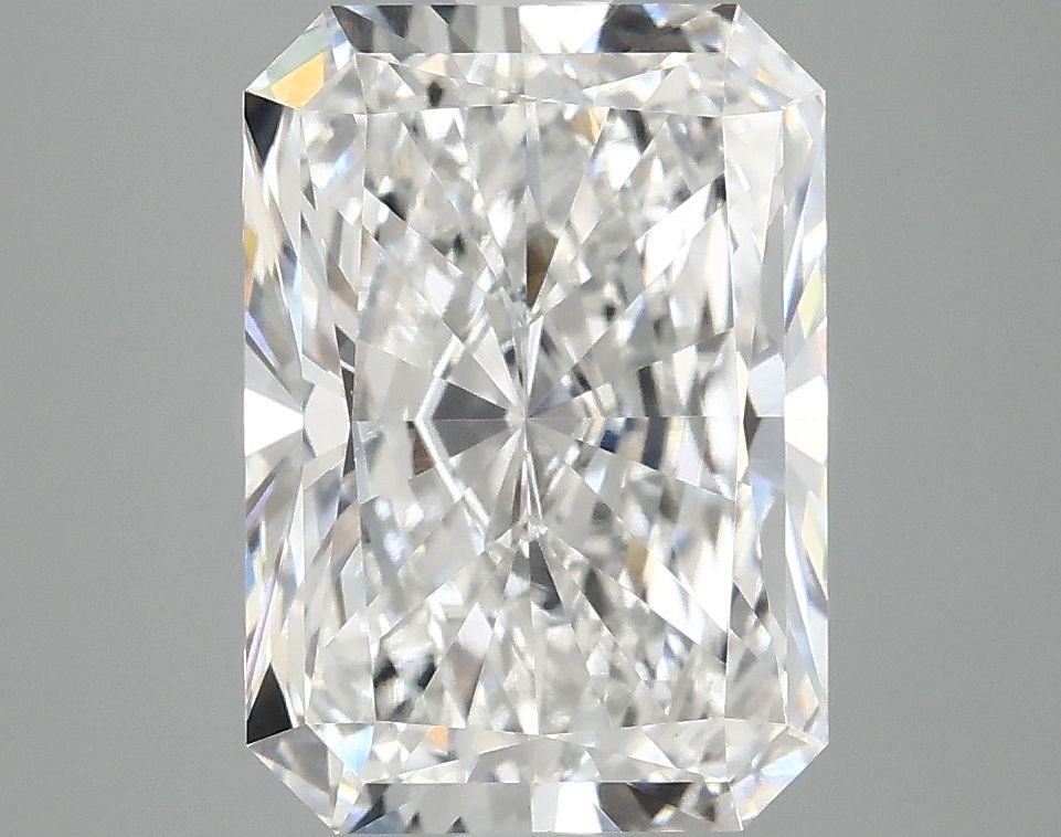 3.93 ct. radiant Lab Grown Diamond front image