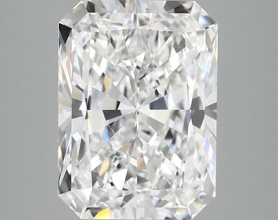 4.06 ct. radiant Lab Grown Diamond front image