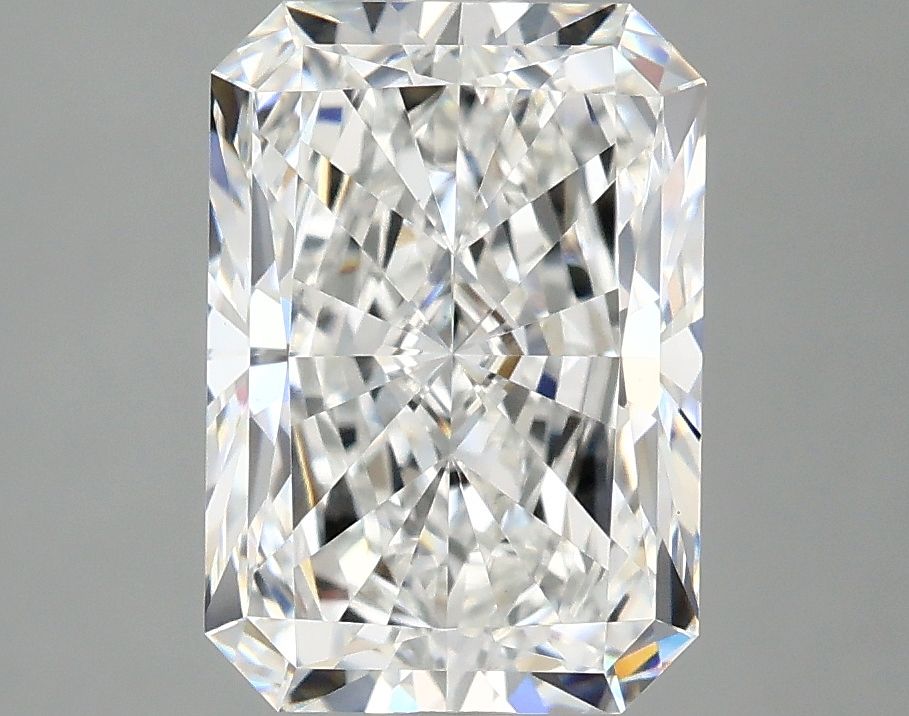 3.08 ct. radiant Lab Grown Diamond front image