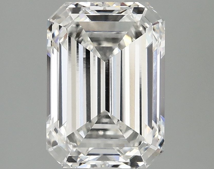 2.56 ct. emerald Lab Grown Diamond front image