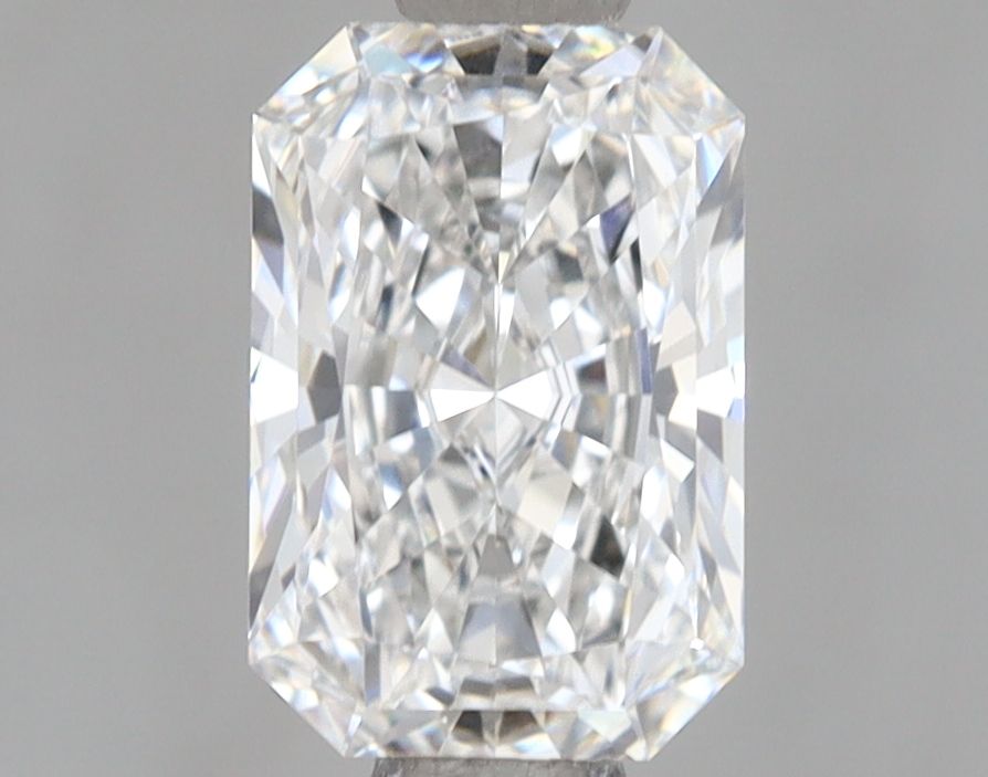 1.05 ct. radiant Lab Grown Diamond front image