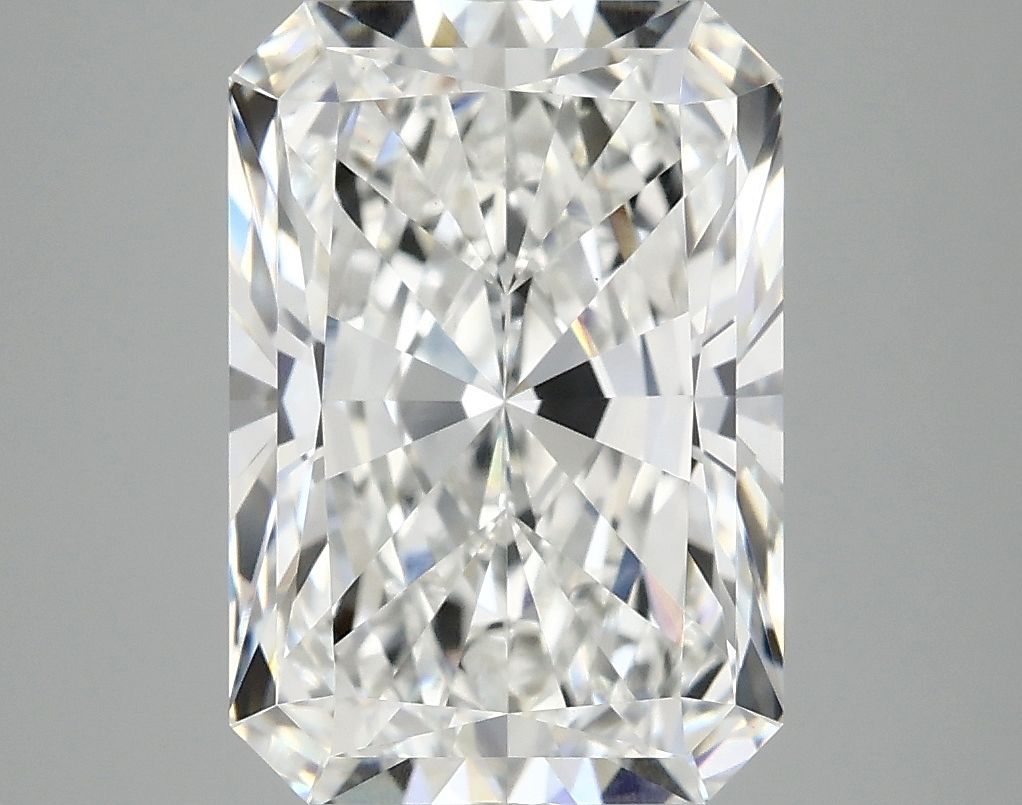 4.80 ct. radiant Lab Grown Diamond front image
