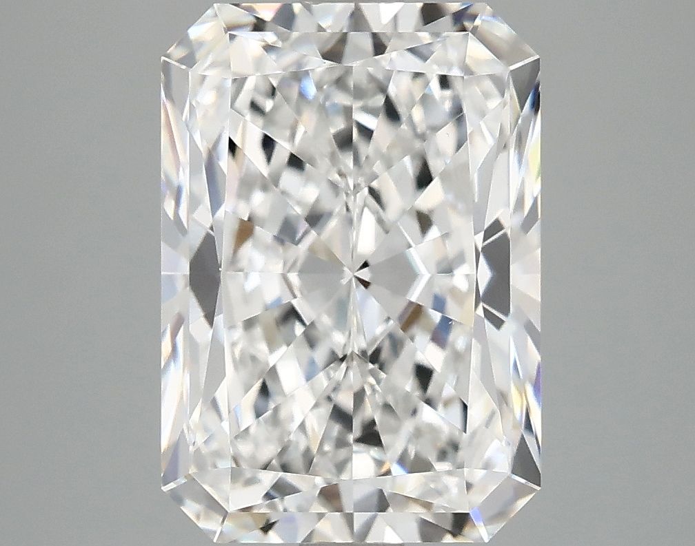 4.19 ct. radiant Lab Grown Diamond front image