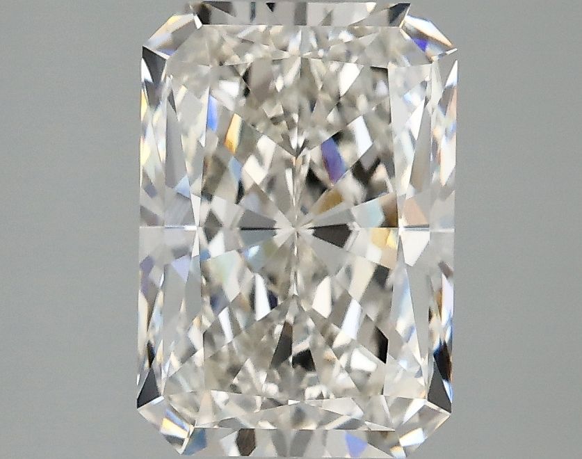 2.51 ct. radiant Lab Grown Diamond front image