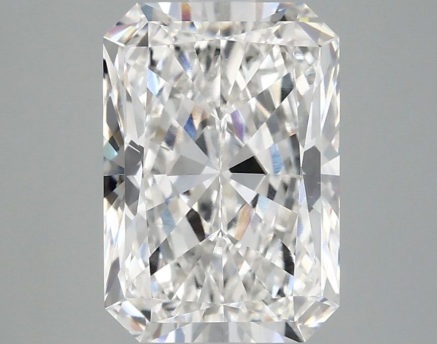 3.08 ct. radiant Lab Grown Diamond front image