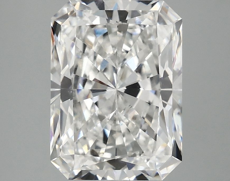 3.09 ct. radiant Lab Grown Diamond front image