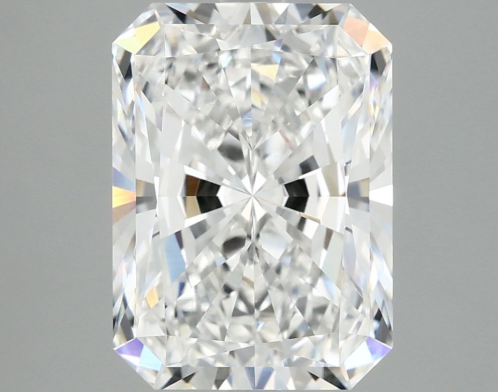 4.17 ct. radiant Lab Grown Diamond front image