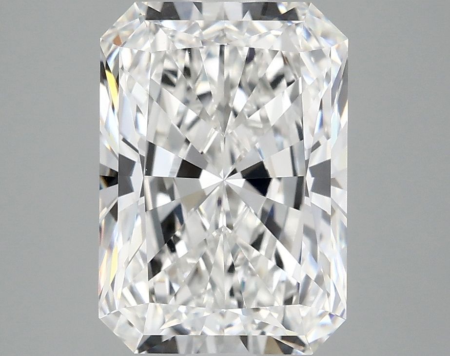 3.08 ct. radiant Lab Grown Diamond front image