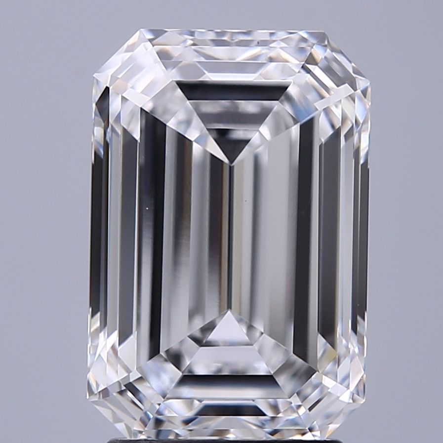 2.73 ct. emerald Lab Grown Diamond front image