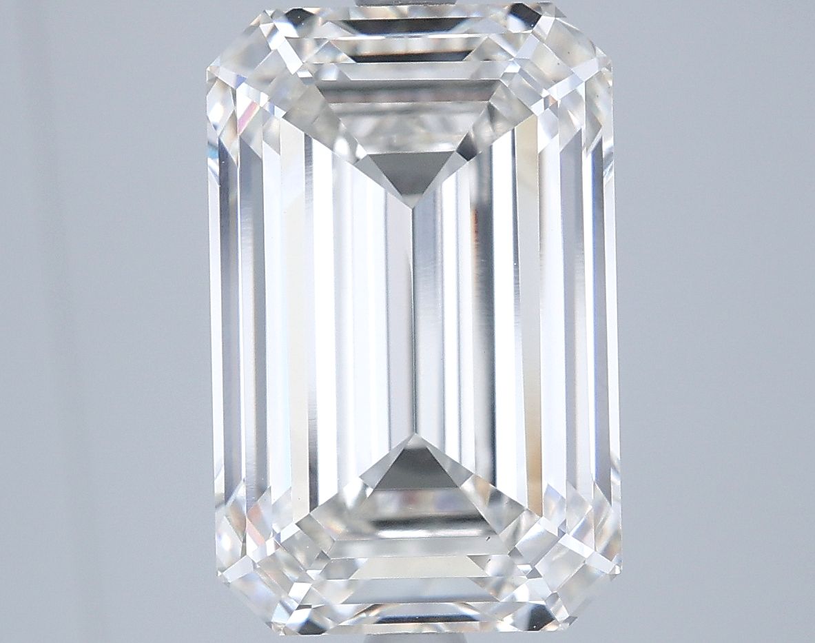 6.58 ct. emerald Lab Grown Diamond front image