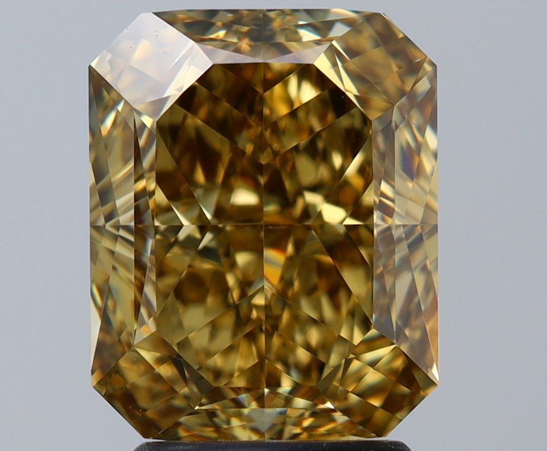 3.50 ct Radiant diamond