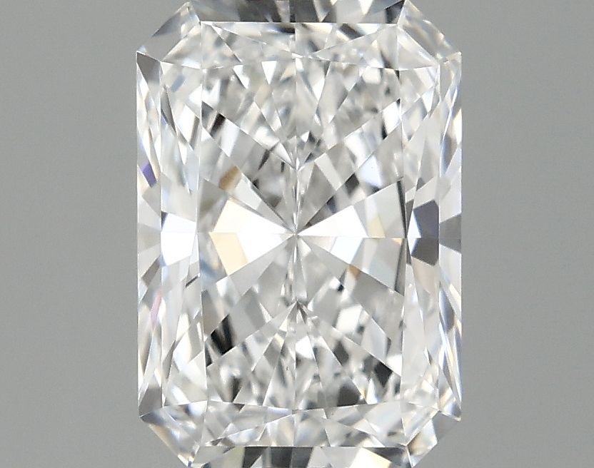 1.09 ct. radiant Lab Grown Diamond front image