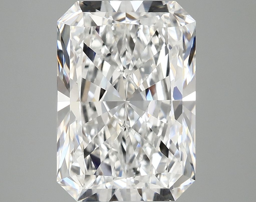 4.10 ct. radiant Lab Grown Diamond front image