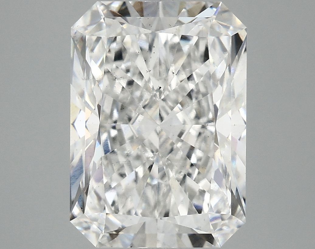4.74 ct. radiant Lab Grown Diamond front image