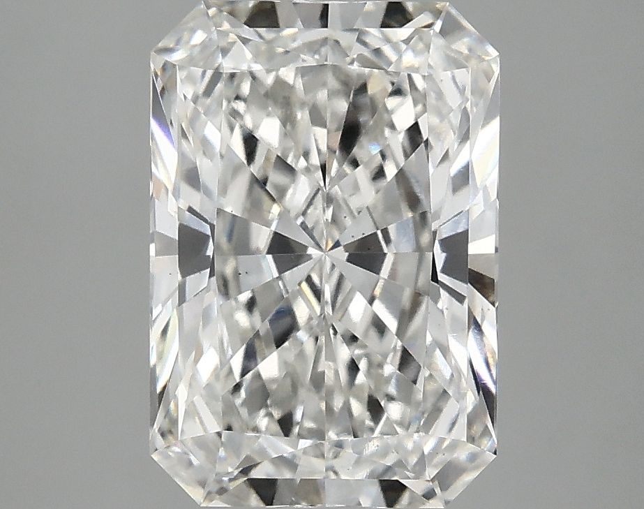 3.08 ct. radiant Lab Grown Diamond front image