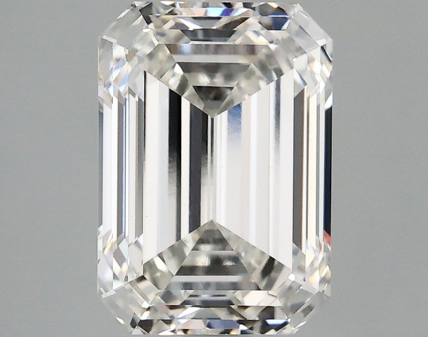 3.19 ct. emerald Lab Grown Diamond front image