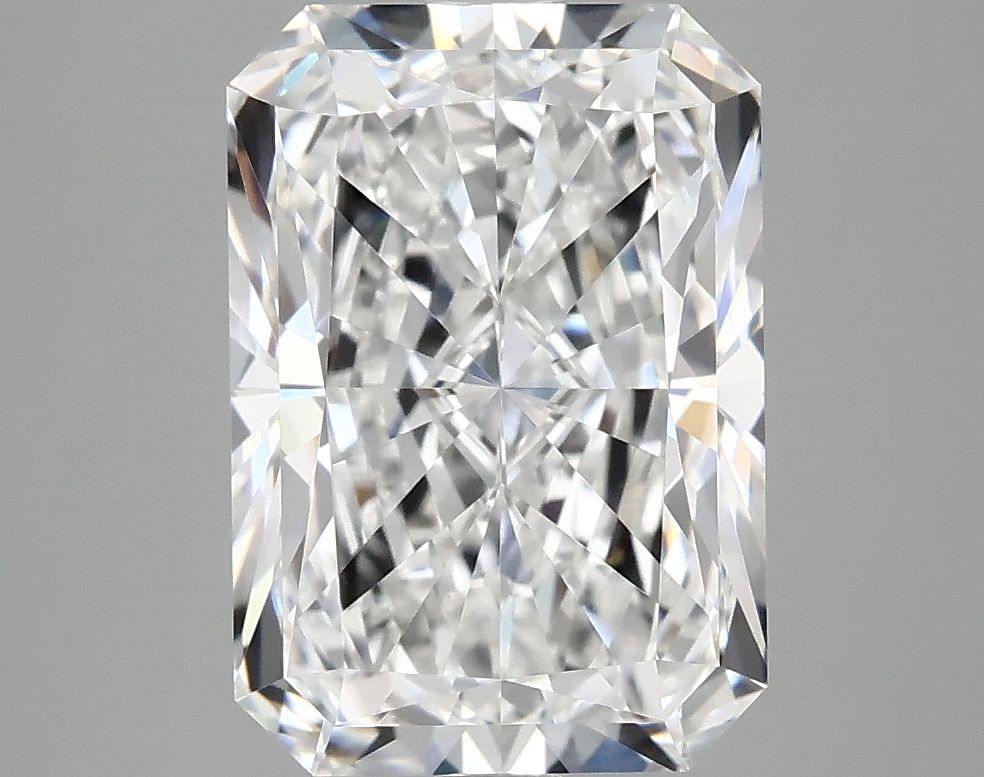 4.07 ct. radiant Lab Grown Diamond front image