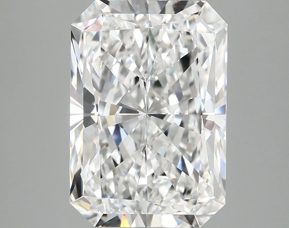 4.11 ct. radiant Lab Grown Diamond front image