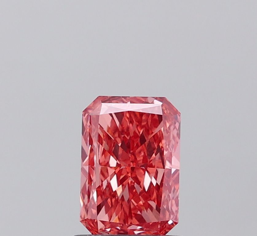 1.06 ct. radiant Lab Grown Diamond front image