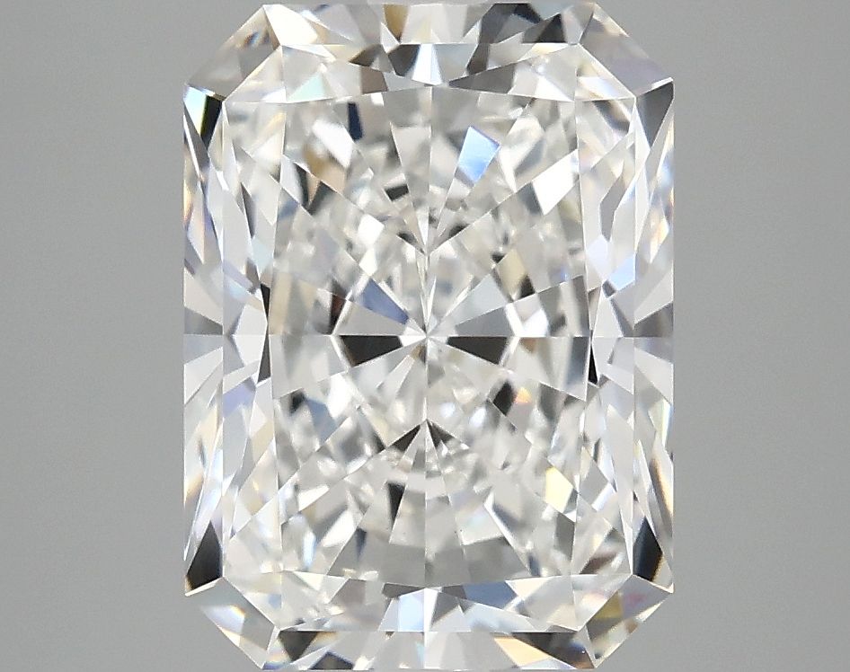 4.19 ct. radiant Lab Grown Diamond front image