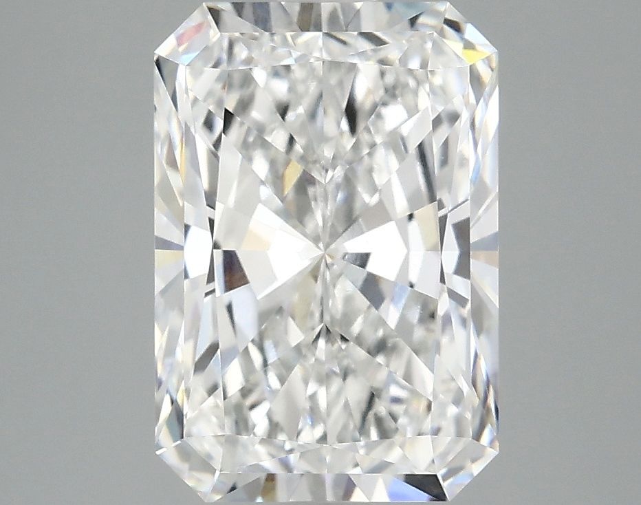 3.09 ct. radiant Lab Grown Diamond front image