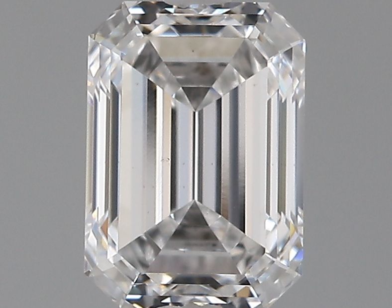 1.52 ct. emerald Lab Grown Diamond front image