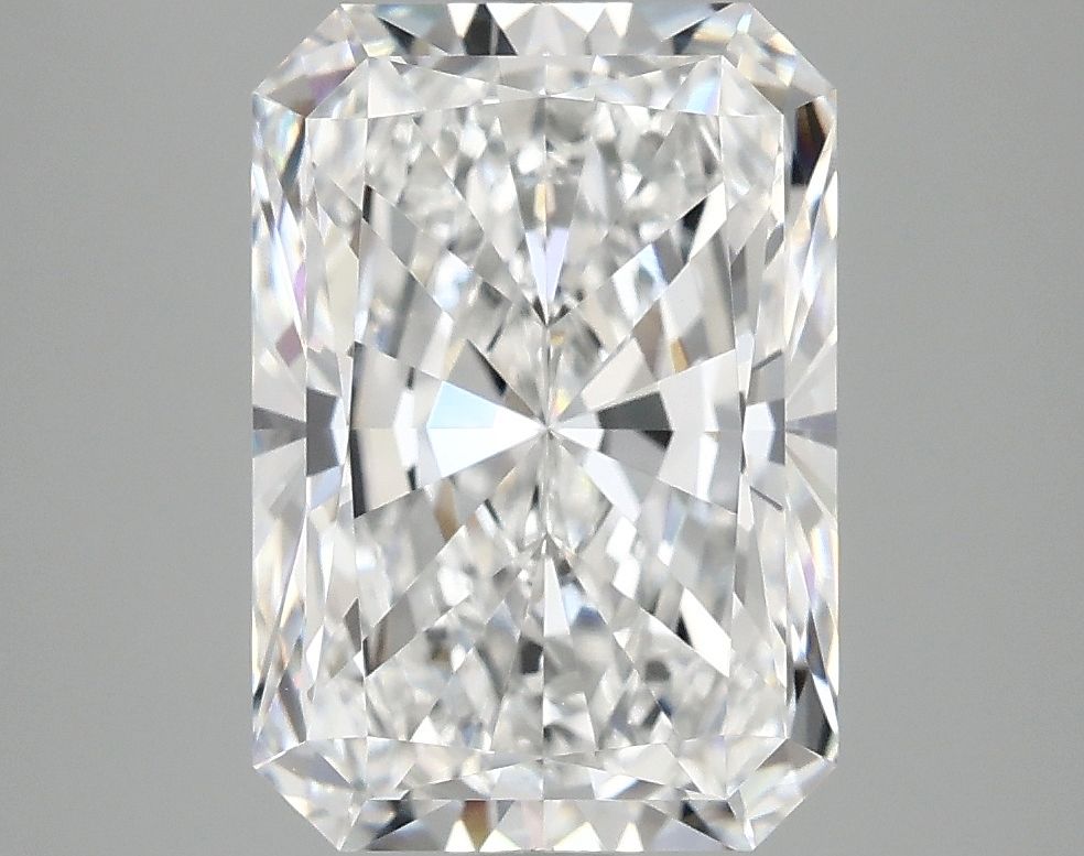 4.13 ct. radiant Lab Grown Diamond front image