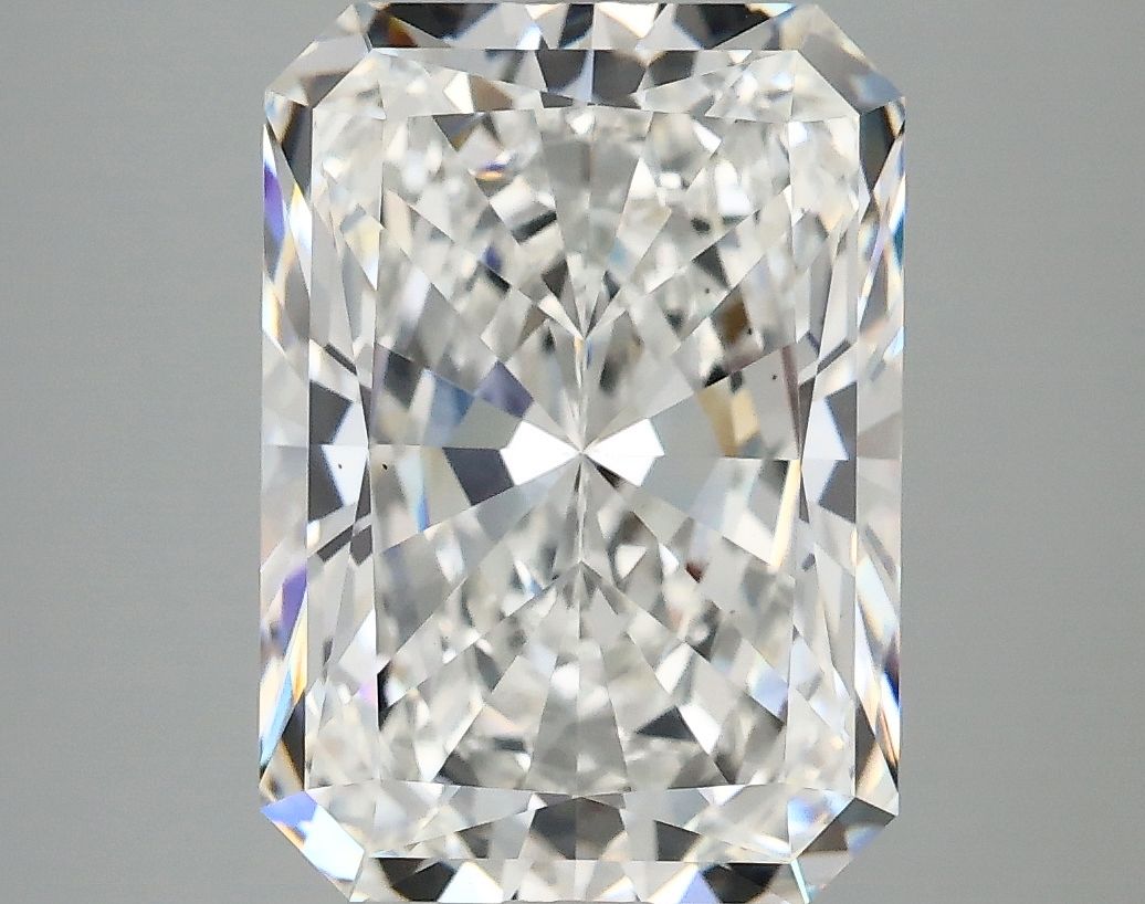 5.08 ct. radiant Lab Grown Diamond front image