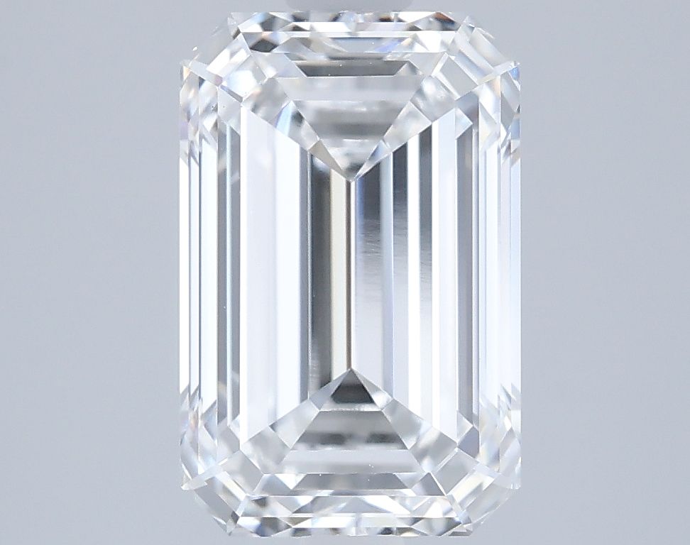 2.57 ct. emerald Lab Grown Diamond front image