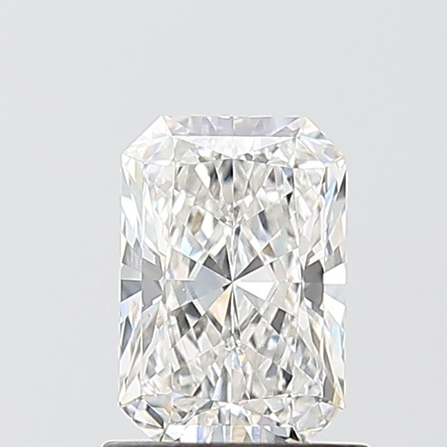 1.05 ct lab-grown Radiant Diamond