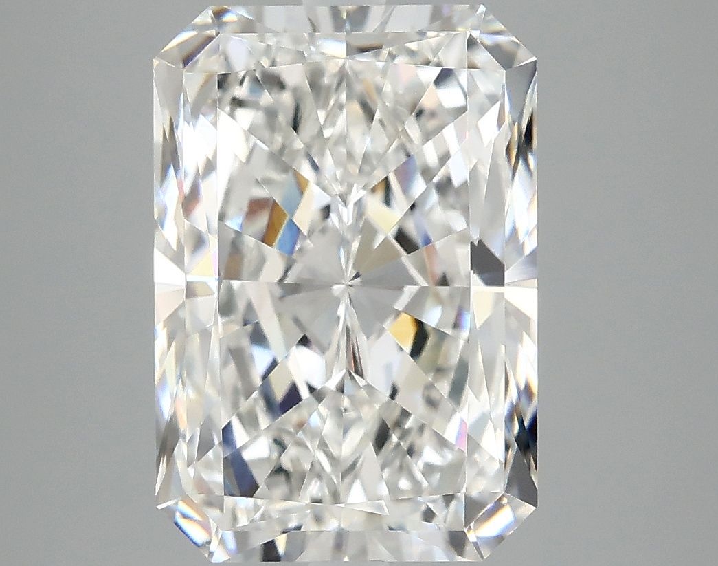 5.00 ct. radiant Lab Grown Diamond front image